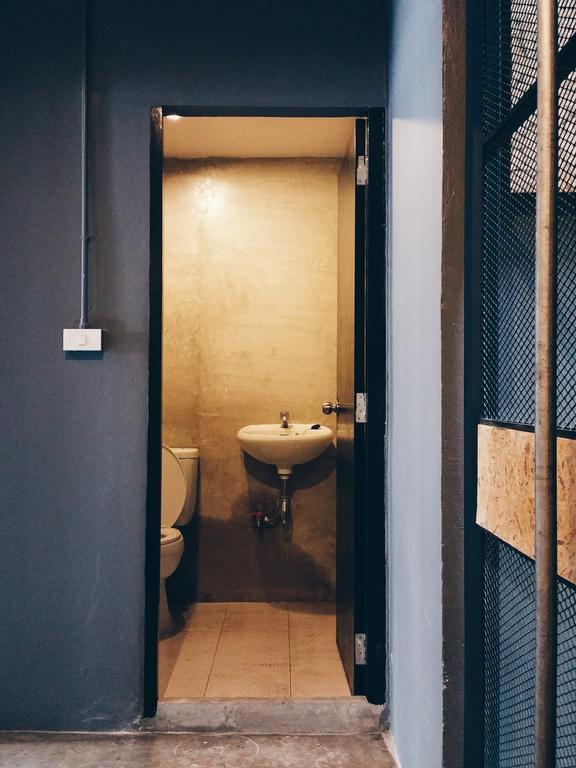 Bed Hostel Phuket Екстериор снимка